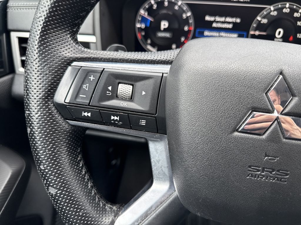 2022 Mitsubishi Outlander SE Black at Emmons Autoplex