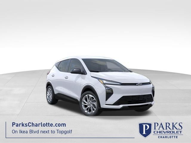 Summit White 2027 Chevrolet Bolt LT FWD SUV / Crossover Front-Wheel Drive 1-Speed Automatic