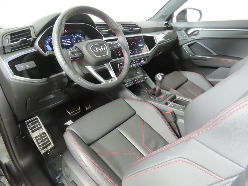 Thumbnail: 2025 Audi Q3 - 29