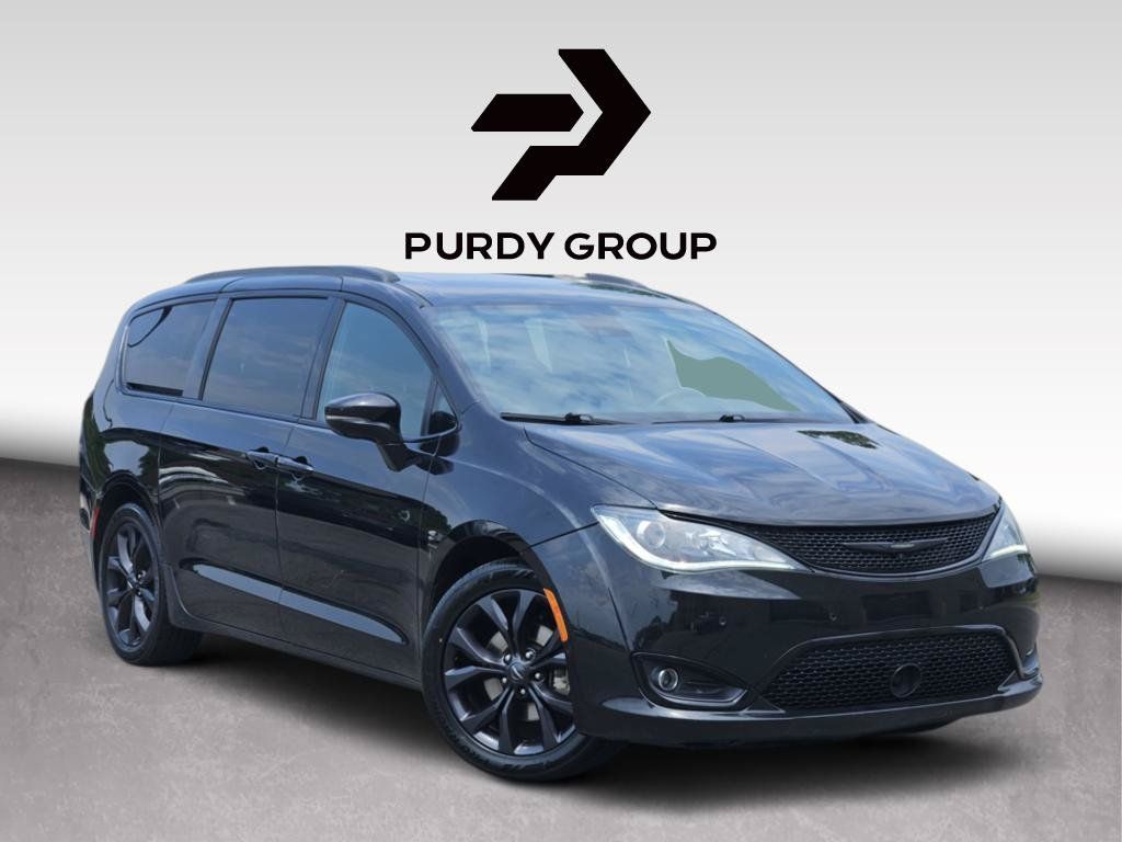  2020 Chrysler Pacifica Limited FWD   