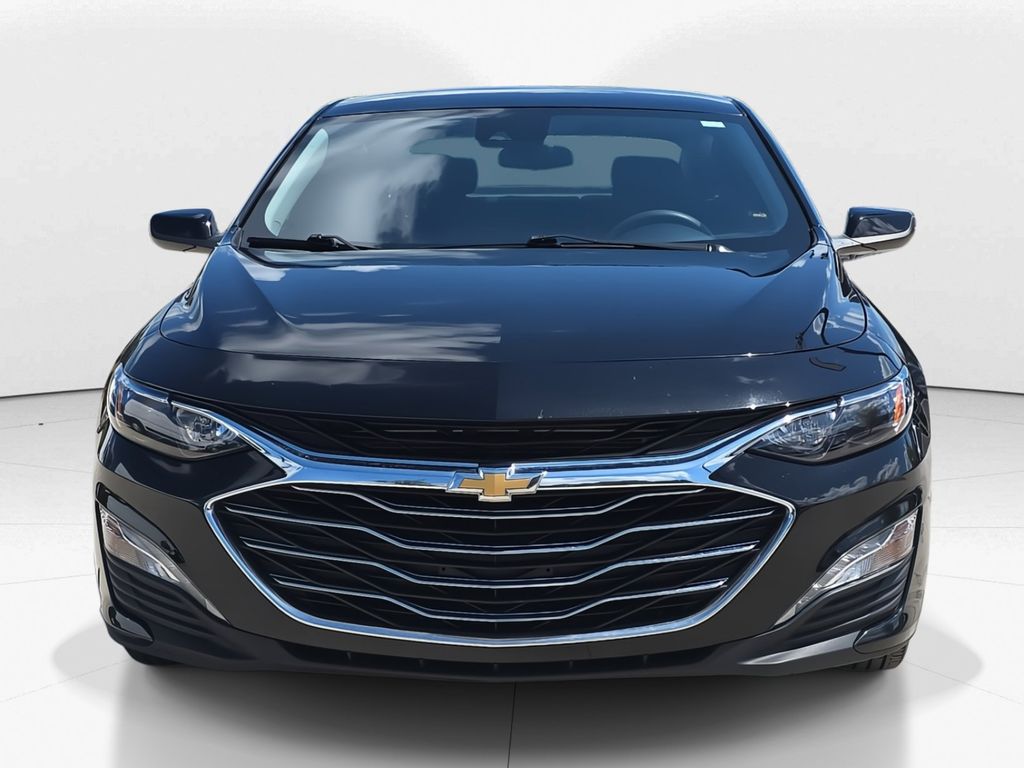 2024 Mosaic Black Metallic Chevrolet Malibu LT FWD Sedan