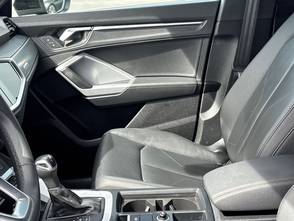 Used Car 2025 Audi Q3  Premium For Sale Under $35,000 In Austin, Texas