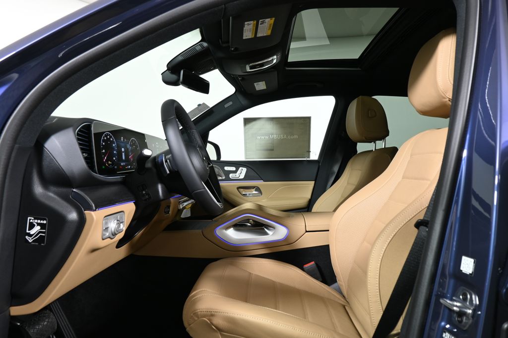 Thumbnail: 2026 Mercedes-Benz GLE - 3