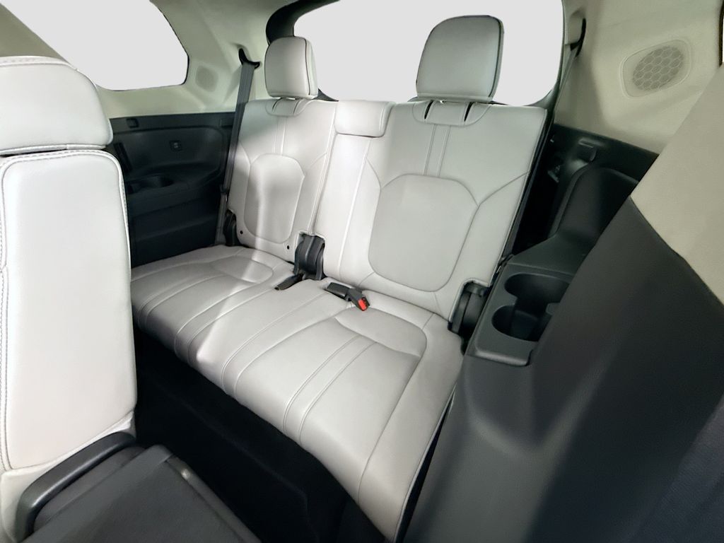 Thumbnail: 2025 Honda Pilot - 23
