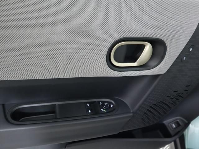 Thumbnail: 2026 MINI Cooper - 25