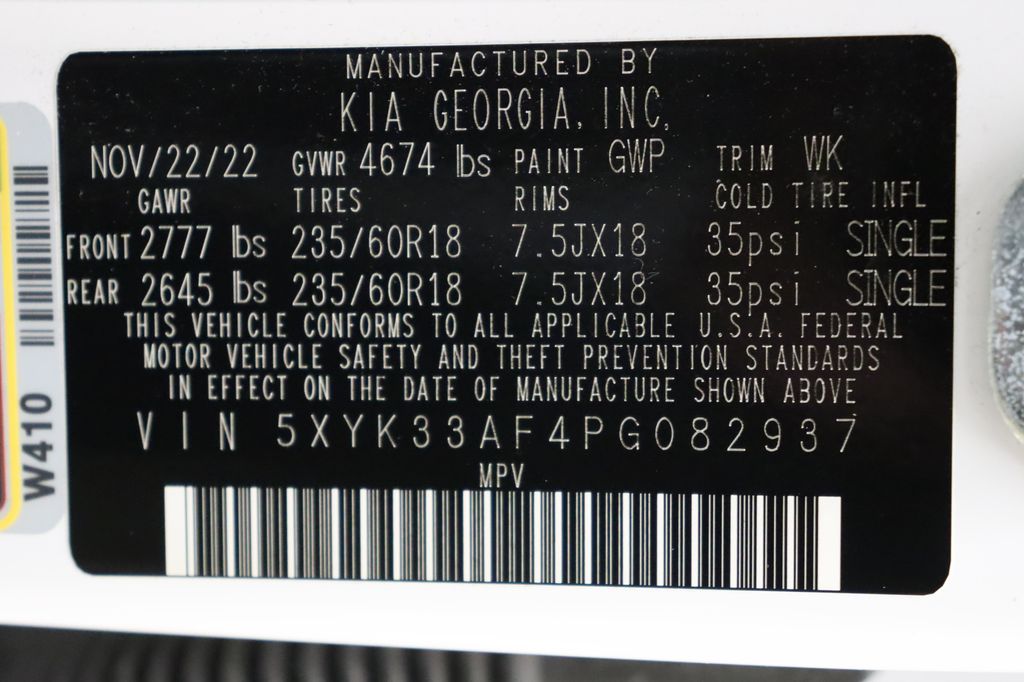 2023 Kia Sportage EX 16
