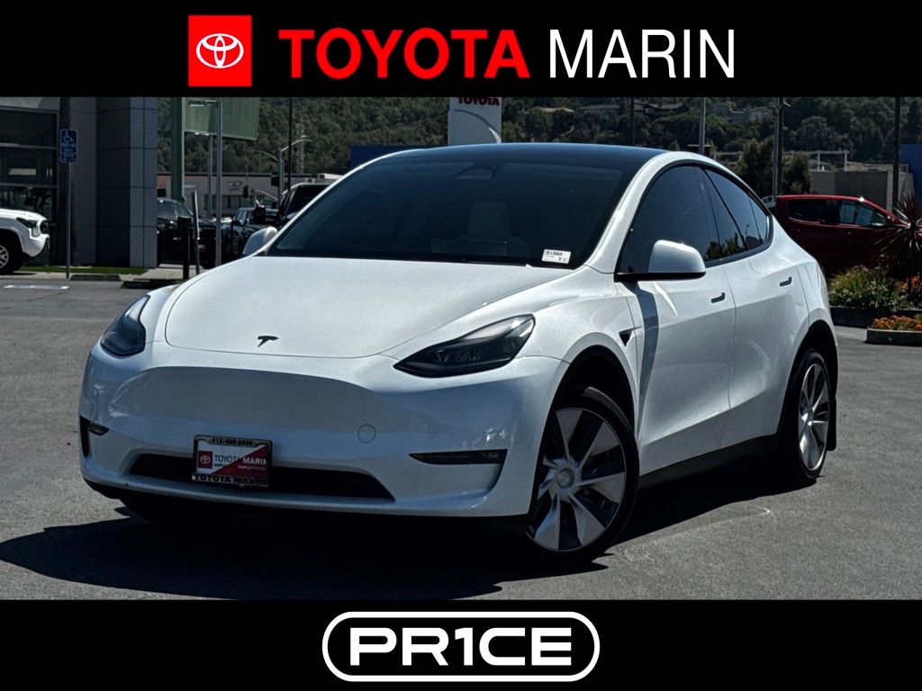 2023 Tesla Model Y Long Range Dual Motor All-Wheel Drive's photo