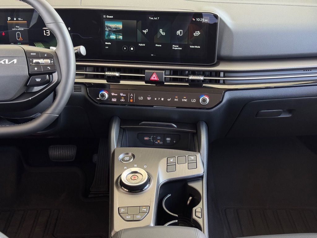 2026 Kia Sportage Hybrid EX Gray at Community Kia
