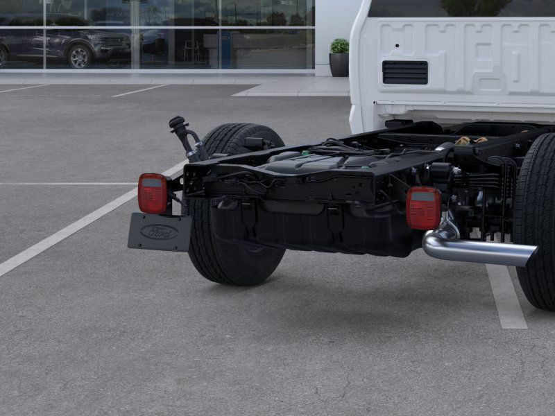 2026 Ford F-350 Chassis XL