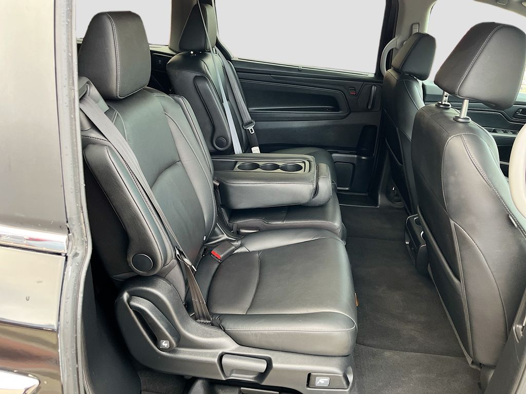 Used 2024 Black Honda EX-L image 29