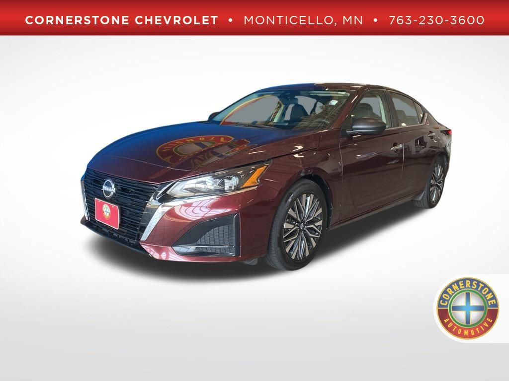 Garnet Pearl Metallic 2024 Nissan Altima Sedan Front-Wheel Drive Continuously Variable Transmission