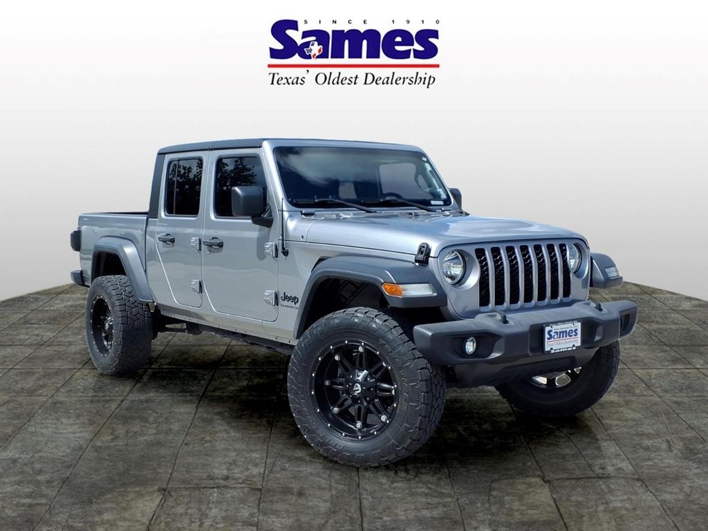 2020 Jeep Gladiator Sport S's photo