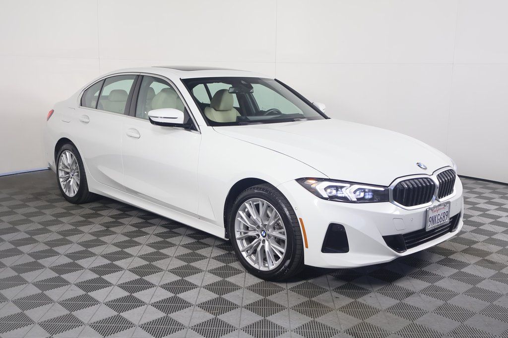 2024 BMW 3 Series 330i xDrive 3