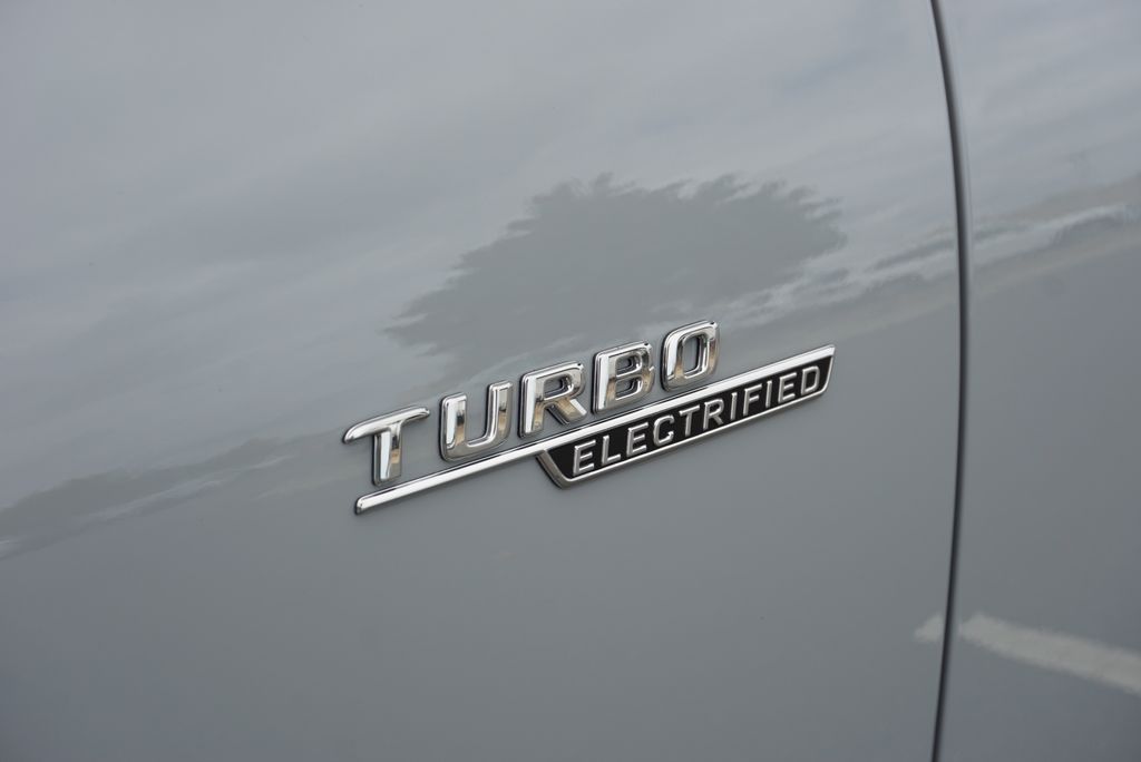 Thumbnail: 2026 Mercedes-Benz GLC - 14