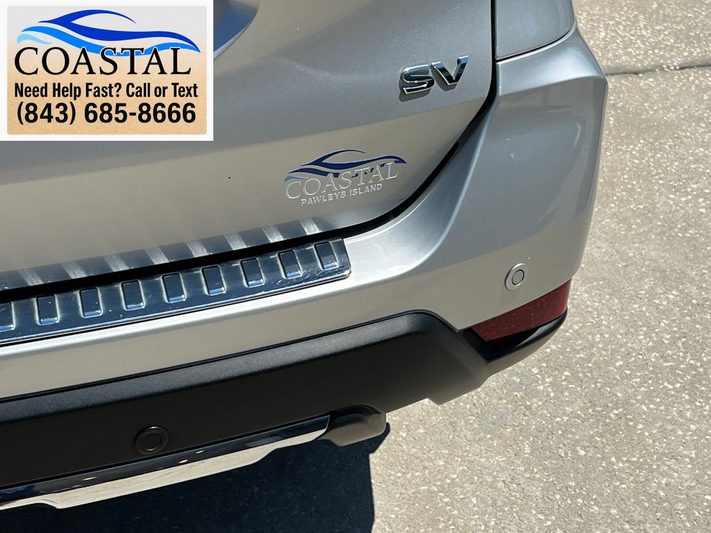 2020 Nissan Rogue SV Silver at Walterboro Ford