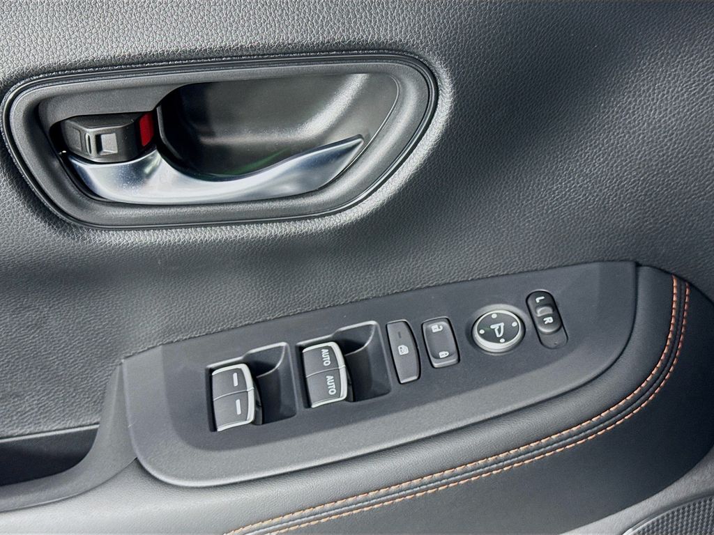 Used Car 2025 Honda Hr-v  Sport For Sale Under $30,000 In Austin, Texas