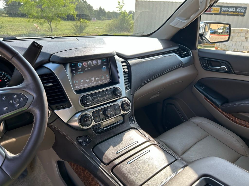 2017 Chevrolet Tahoe Premier 19