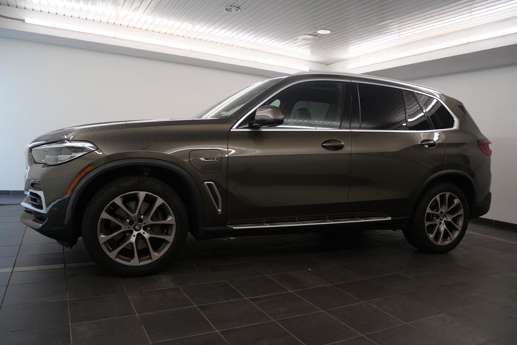 2023 BMW X5 xDrive45e 2