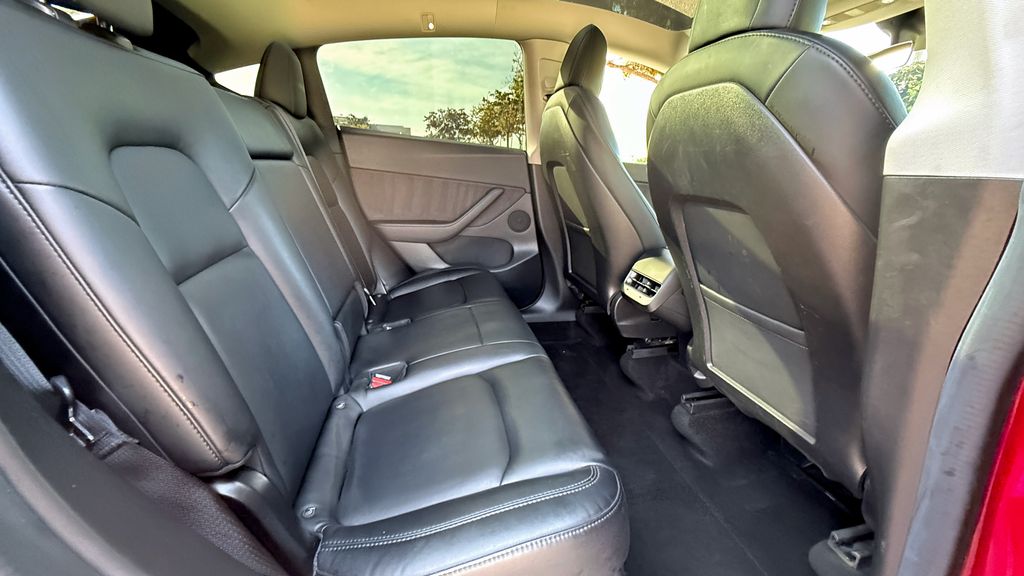 Used 2021 Tesla Model Y Long Range 4D Sport Utility