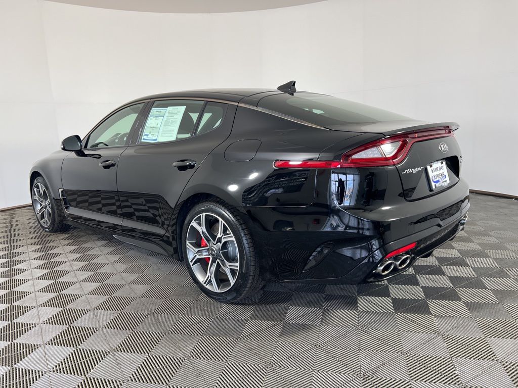 Used 2018 Black Kia GT image 8