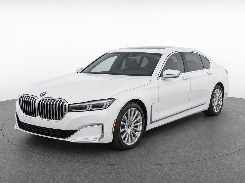 2022 BMW 7 Series 740i RWD