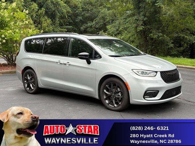 2026 Chrysler Pacifica