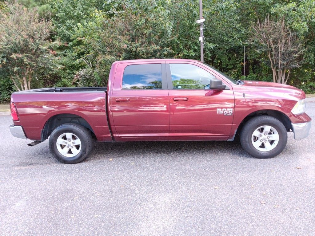 2021 Ram 1500 Classic SLT 12