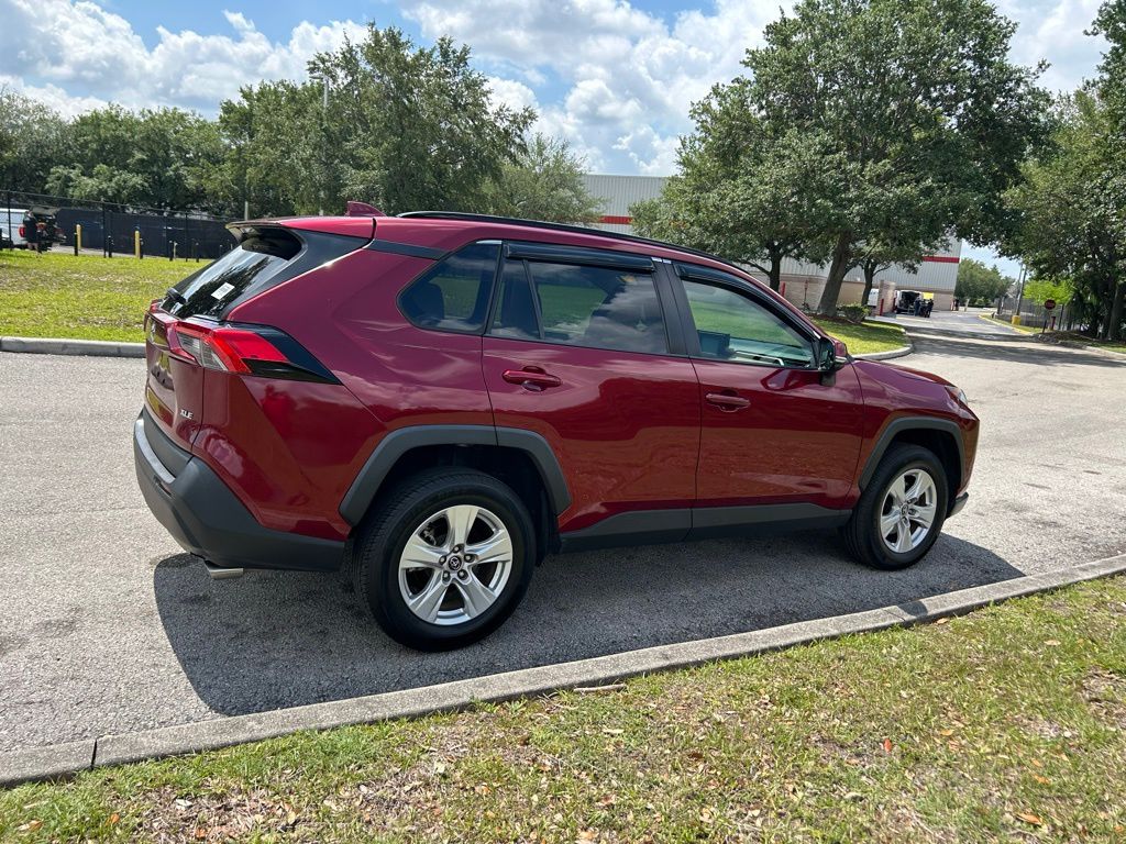 Thumbnail: 2020 Toyota RAV4 - 5