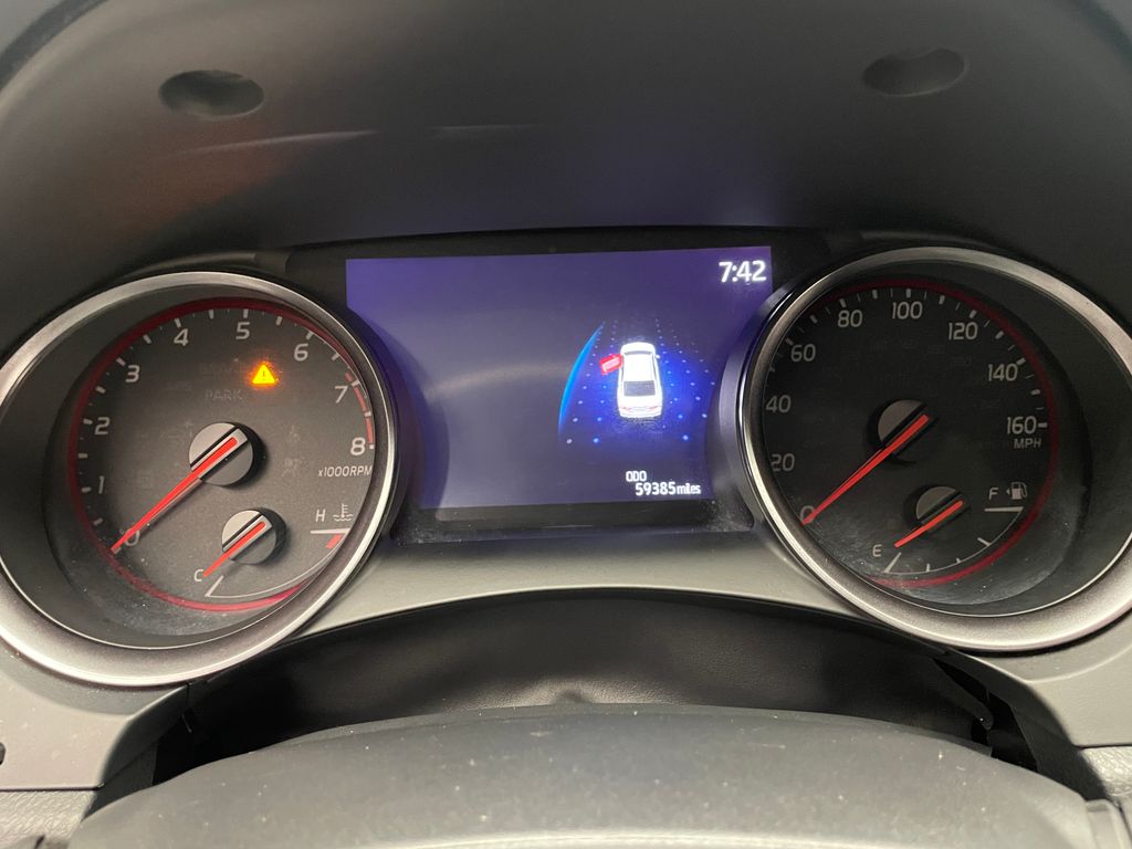 Thumbnail: 2023 Toyota Camry - 24