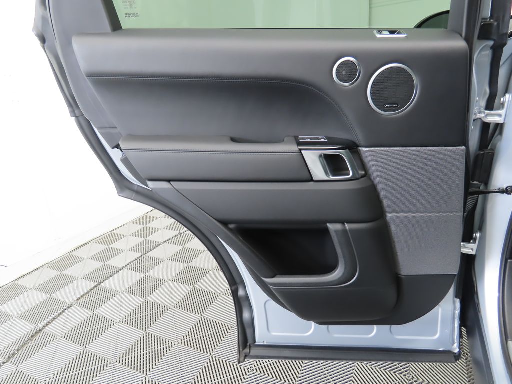 Thumbnail: 2022 Land Rover Range Rover Sport - 26