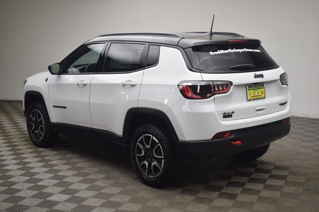 new 2026 Jeep Compass car, priced at $32,945