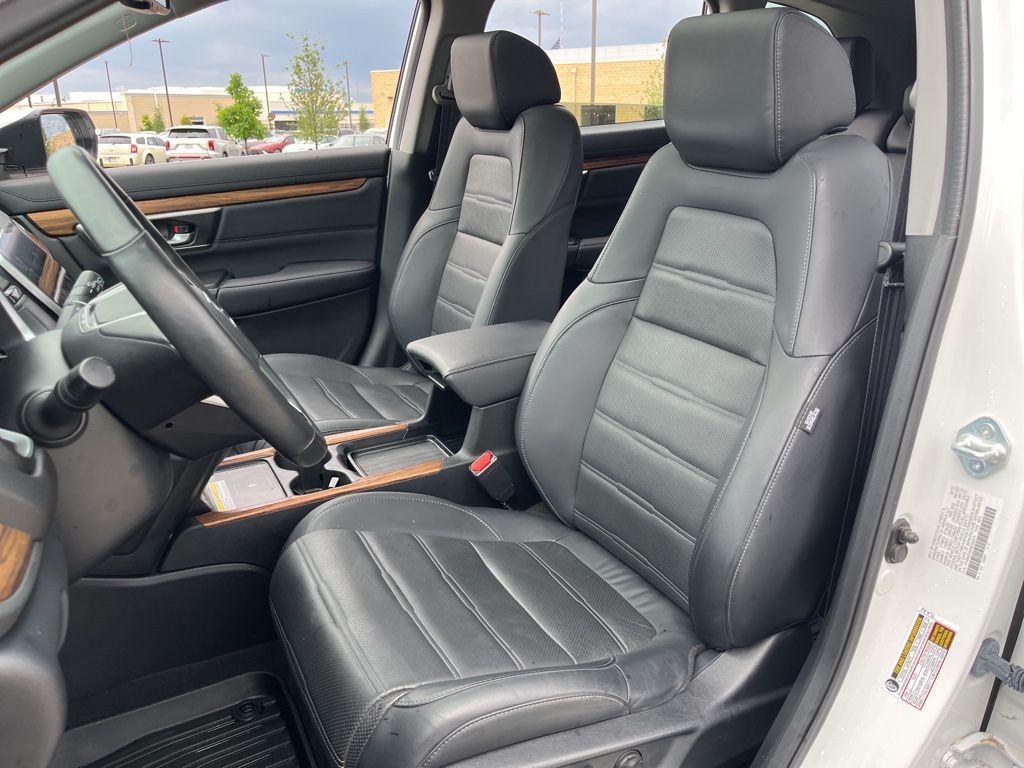 2022 Honda CR-V Touring 25
