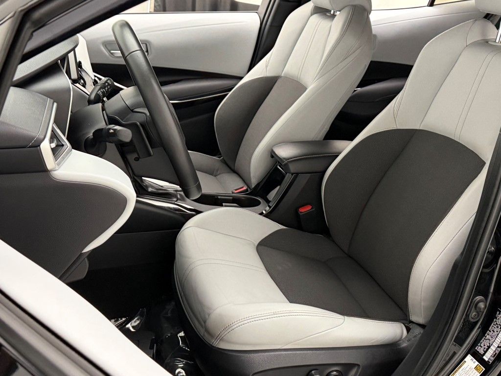 Thumbnail: 2023 Toyota Corolla - 27