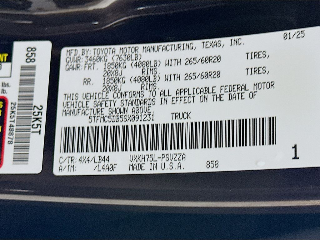 Thumbnail: 2025 Toyota Tundra - 32