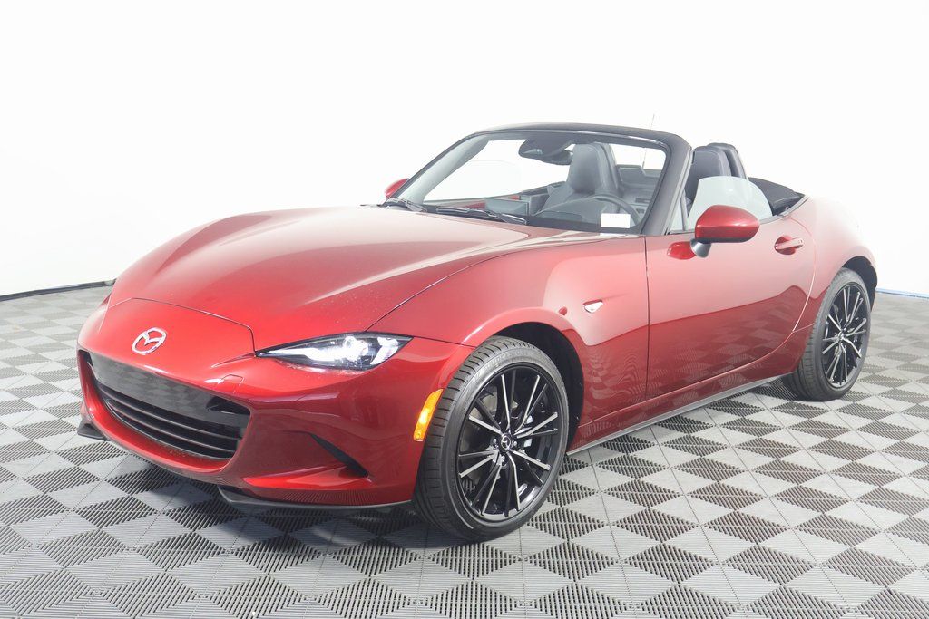 2024 Mazda MX-5 Miata Grand Touring 3