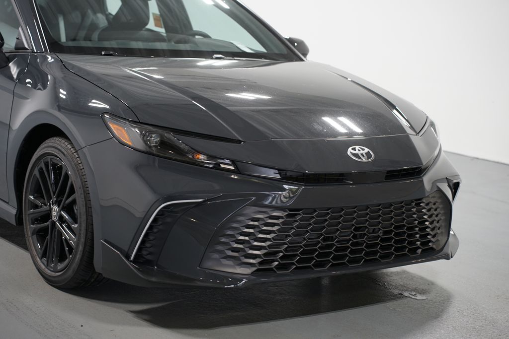 Thumbnail: 2025 Toyota Camry - 4