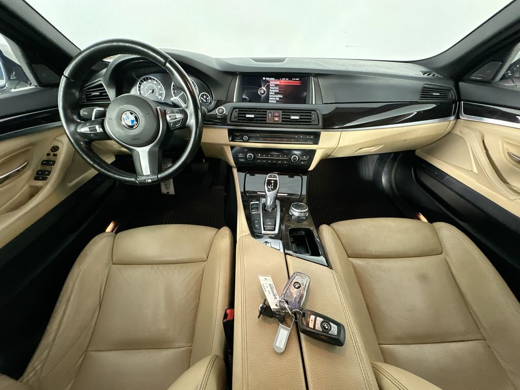 BMW5 Series10