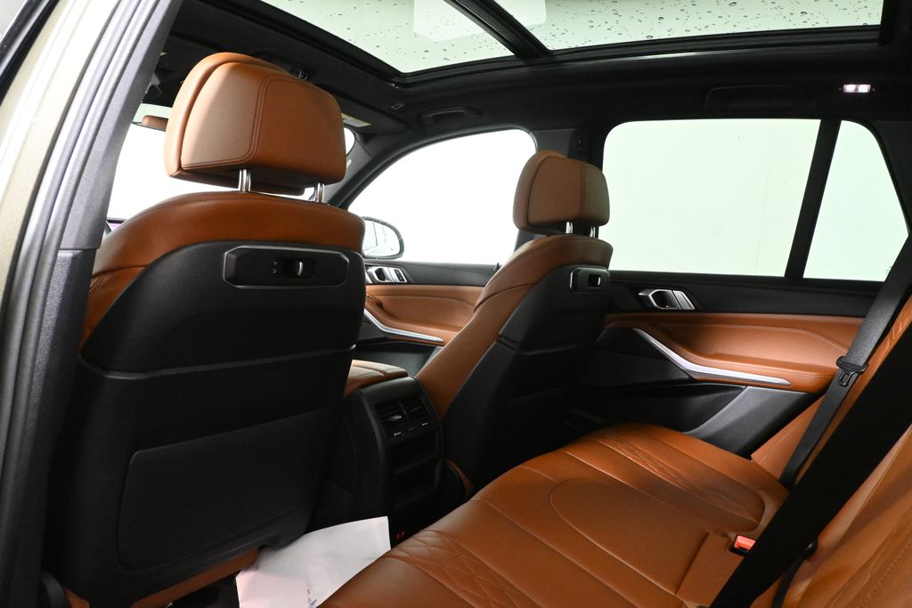 Thumbnail: 2024 BMW X5 - 28