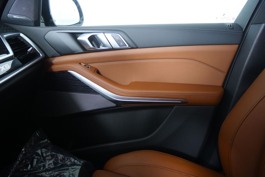 2026 BMW X5 xDrive40i 23