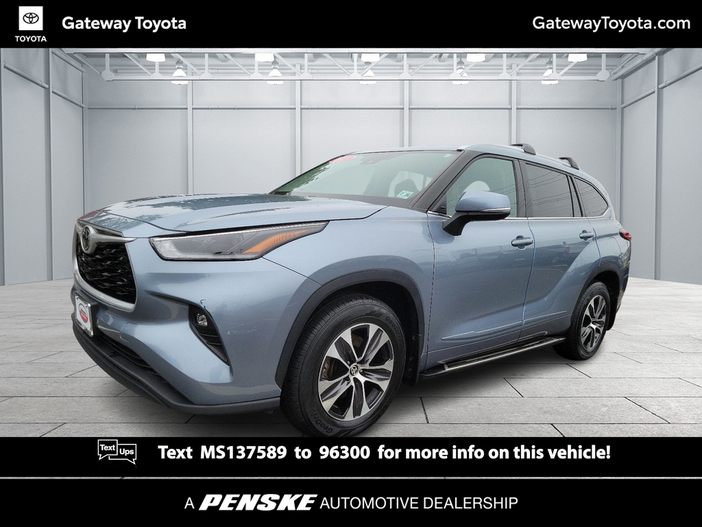 2021 Toyota Highlander XLE -
                Toms River, NJ