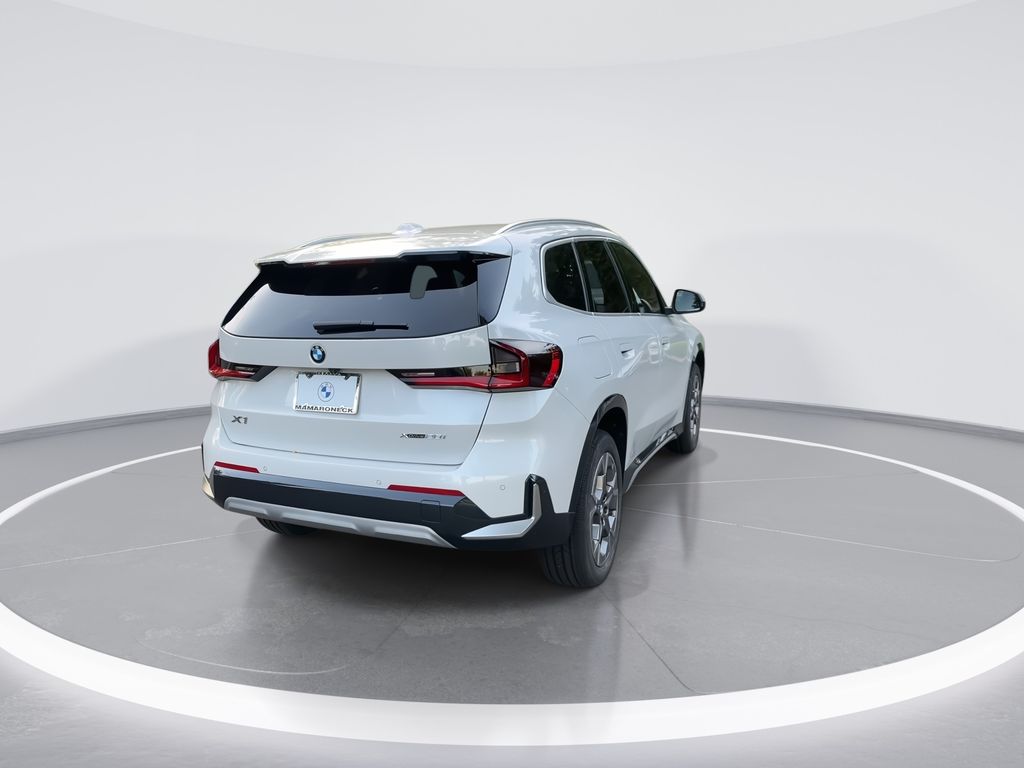 Thumbnail: 2023 BMW X1 - 7