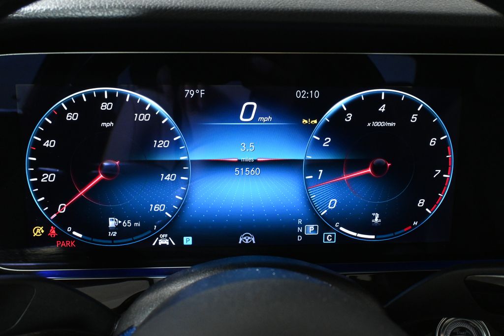 Thumbnail: 2022 Mercedes-Benz E-Class - 20