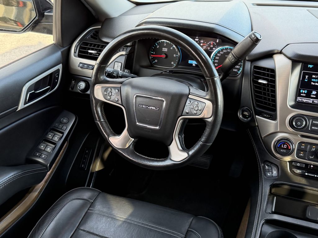 used 2018 GMC Yukon car, priced at $23,991