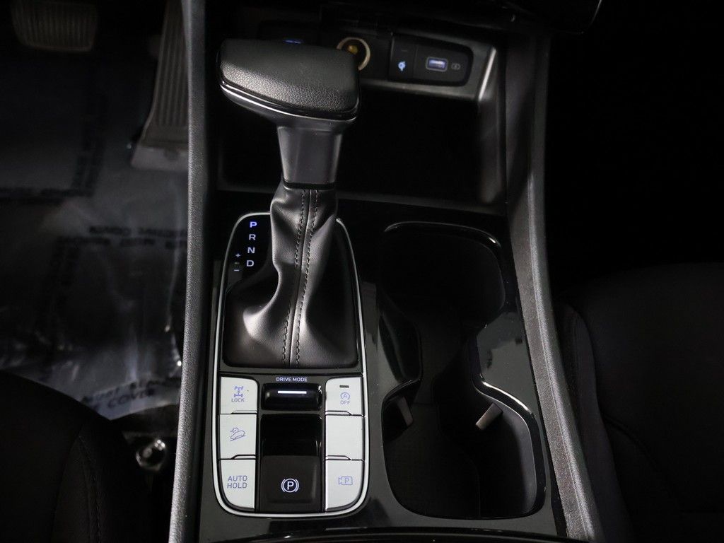 Used 2023 Black Hyundai SEL image 40