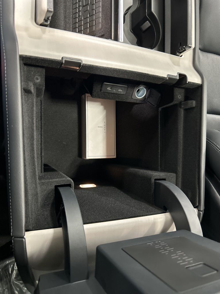 new 2026 Lincoln Navigator L car, priced at $109,230