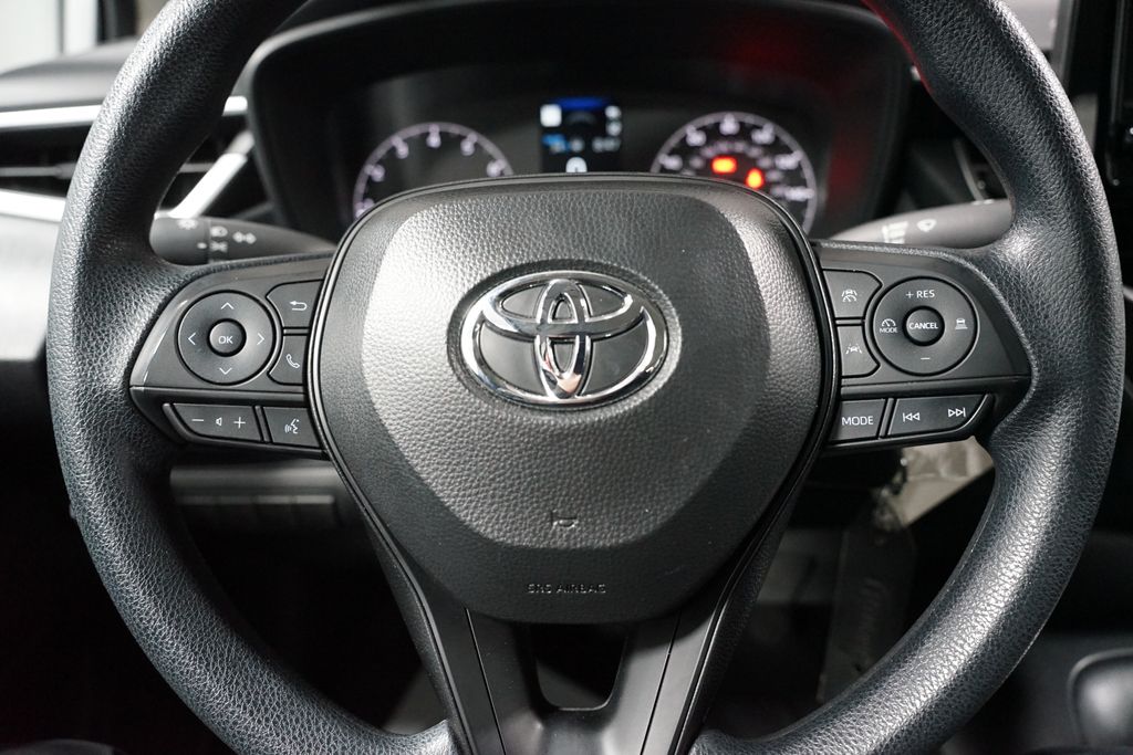 Thumbnail: 2025 Toyota Corolla - 12