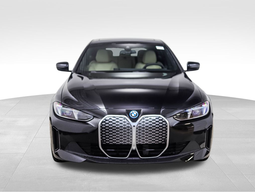 2025 BMW i4 xDrive40 8