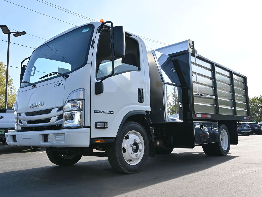 2024 Isuzu NPR HD 