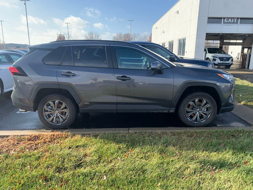 2023 Toyota RAV4 Hybrid XLE Premium 2