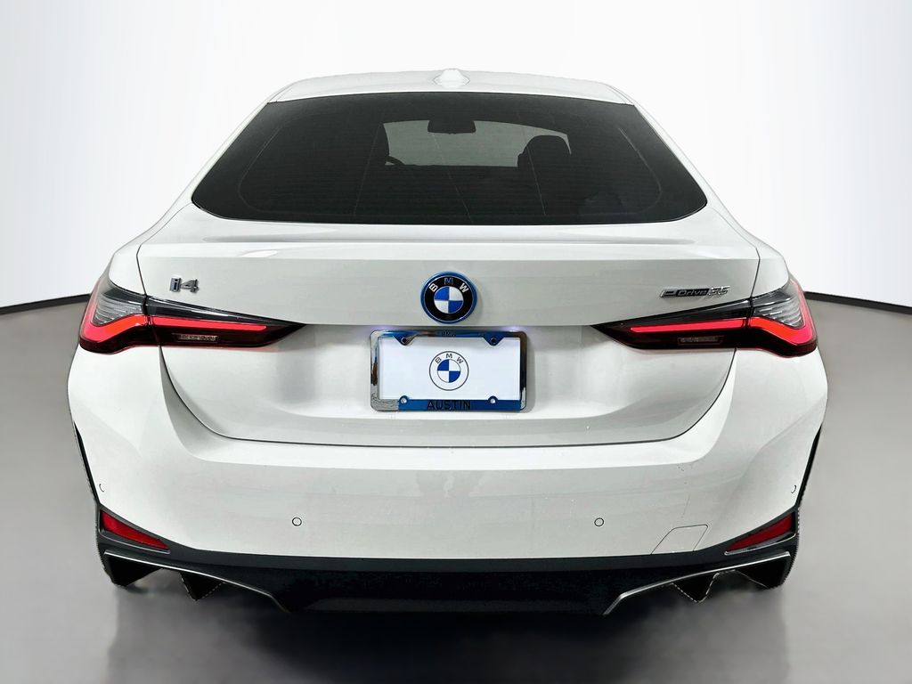 Thumbnail: 2024 BMW i4 - 6